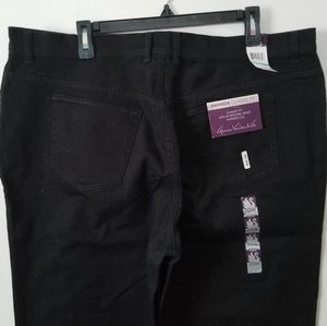 NWT Gloria Vanderbilt Black Denim Jeans 20W Short